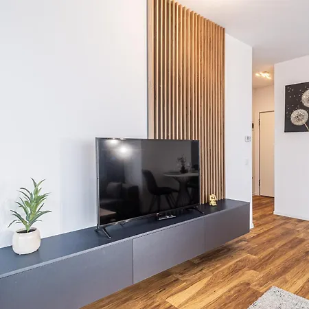 アパート Cozy Cityscape - Near Coresi Mall #brasov ブラショフ