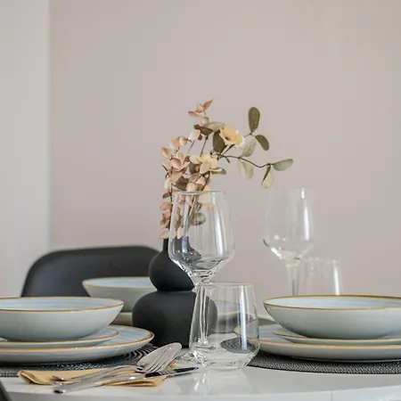 アパート Cozy Cityscape - Near Coresi Mall #brasov