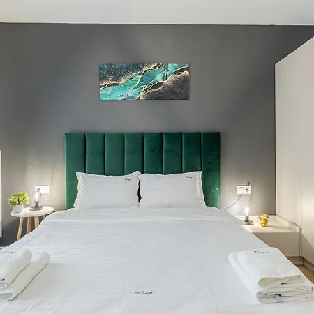 アパート Cozy Cityscape - Near Coresi Mall #brasov ブラショフ