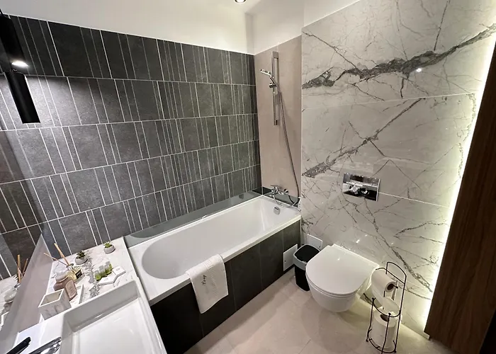 Cozy Cityscape - Near Coresi Mall #brasov Апартаменты Брашов