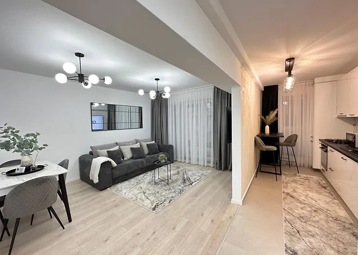 Cozy Cityscape - Near Coresi Mall #brasov Апартаменты *